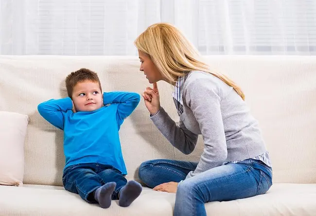فرزند پروری برفروب (Snowplow parenting) فرزند پروری برفروب (Snowplow parenting)