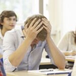 دلایل اصلی افت تحصیلی نوجوانان؛ بلوغ، اضطراب و محیط اجتماعی