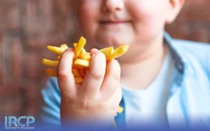 مضرات اضافه وزن و چاقی در نوجوانان