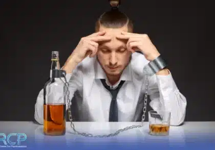 مصرف مواد مخدر و الکل؛ از وابستگی تا درمان | آنچه باید بدانید