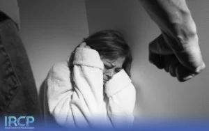 خشونت خانگی